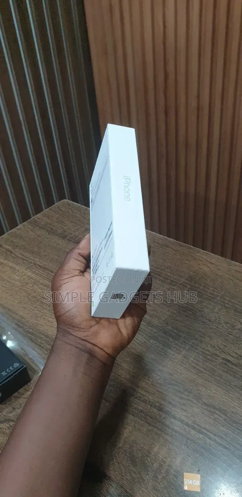 New Apple iPhone 16 Pro 256 GB