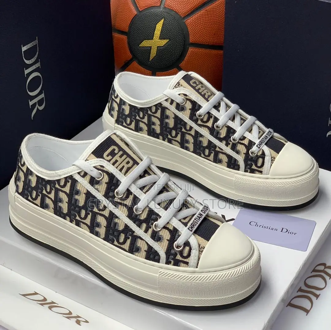 Christian Dior Quality Luxury Men Sneakers