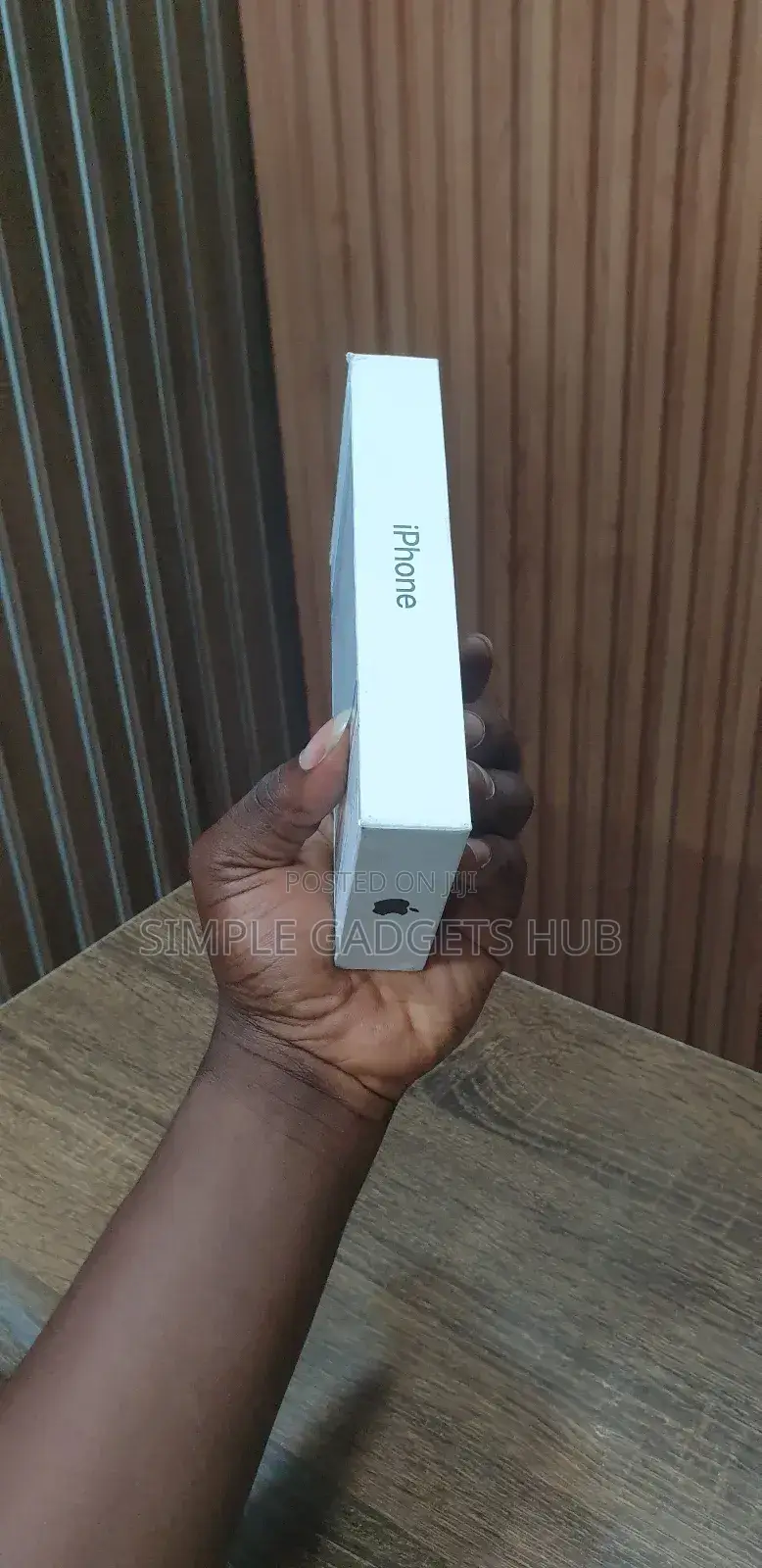 New Apple iPhone 16 Pro 128 GB Gray