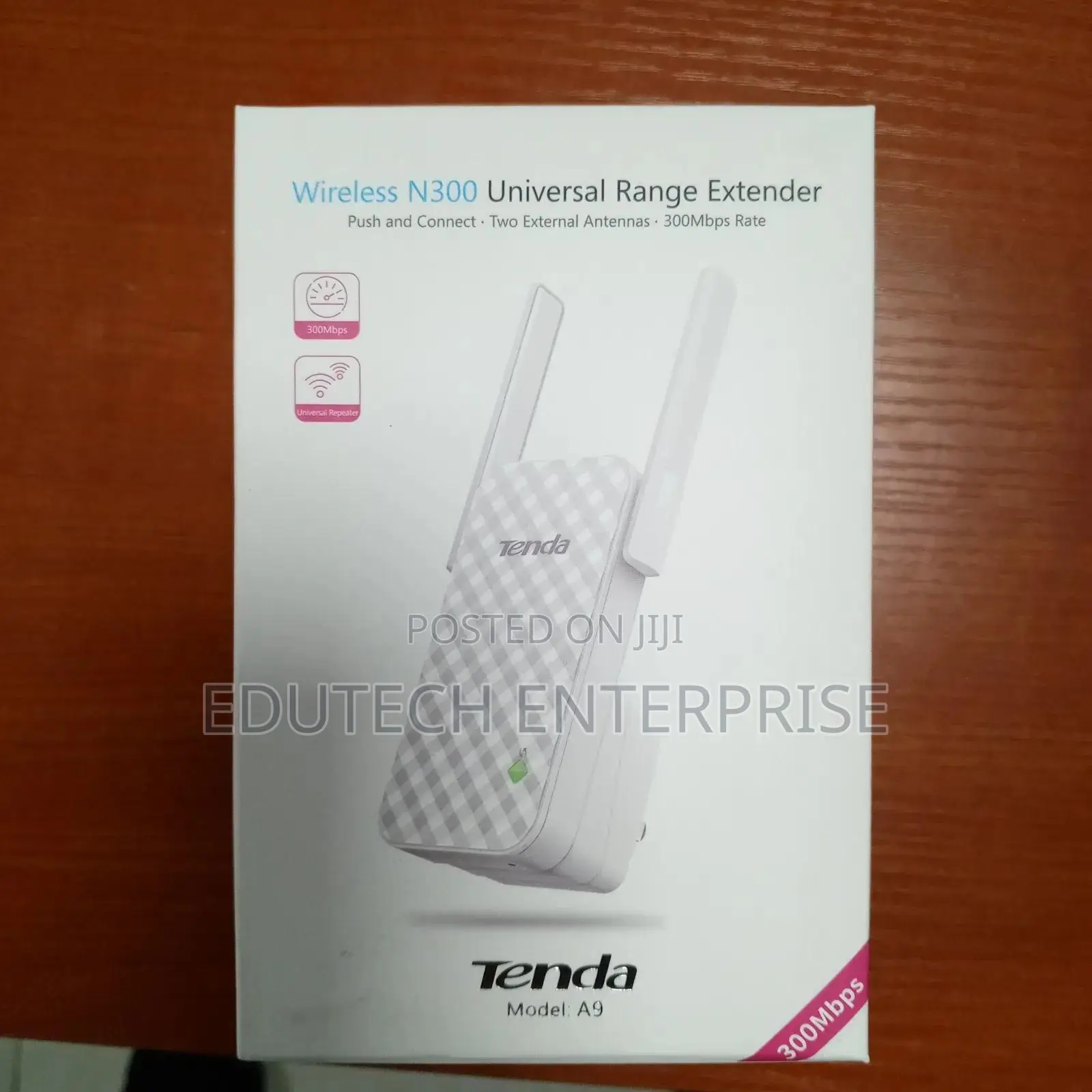Tenda Wireless N300 Universal Range Extender