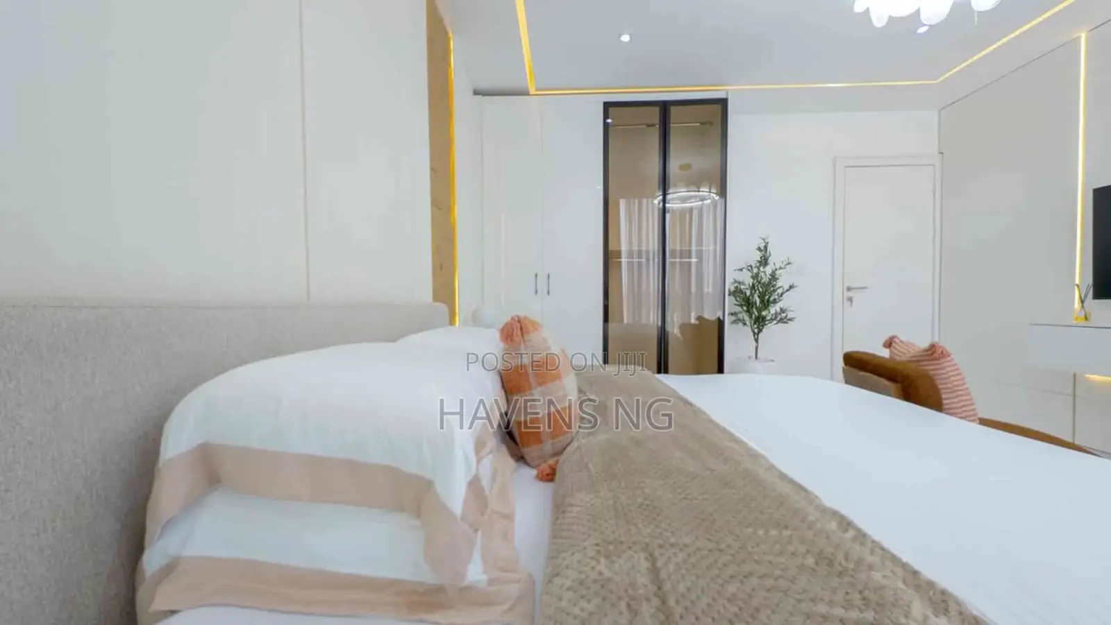 Brand New Luxury 2-Bed Penthouse With Pool at Lekki Right