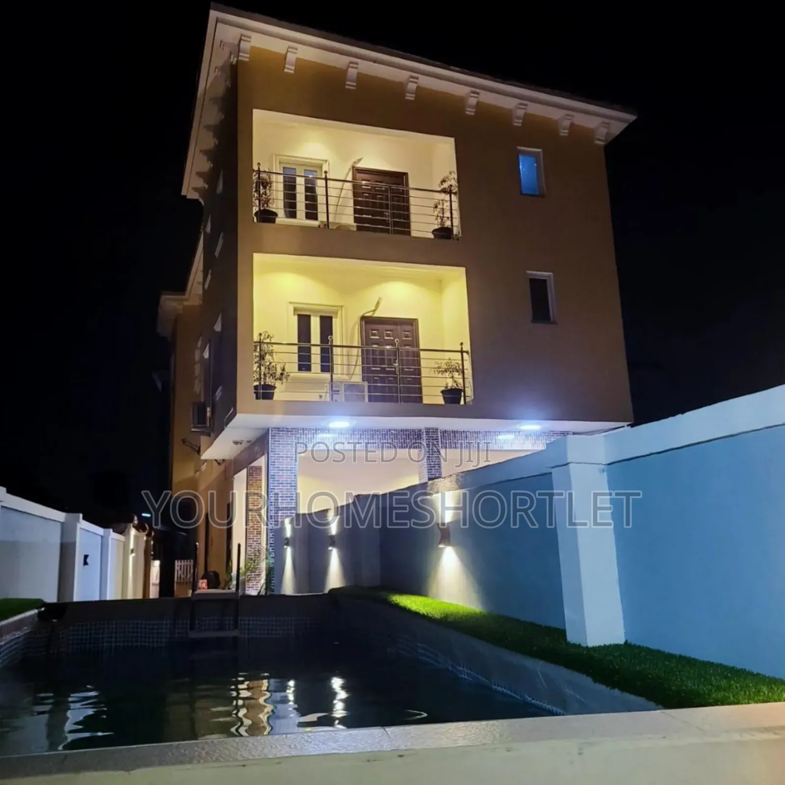 3 Bedroom Apartment With Pool That Allows Mini Get Together