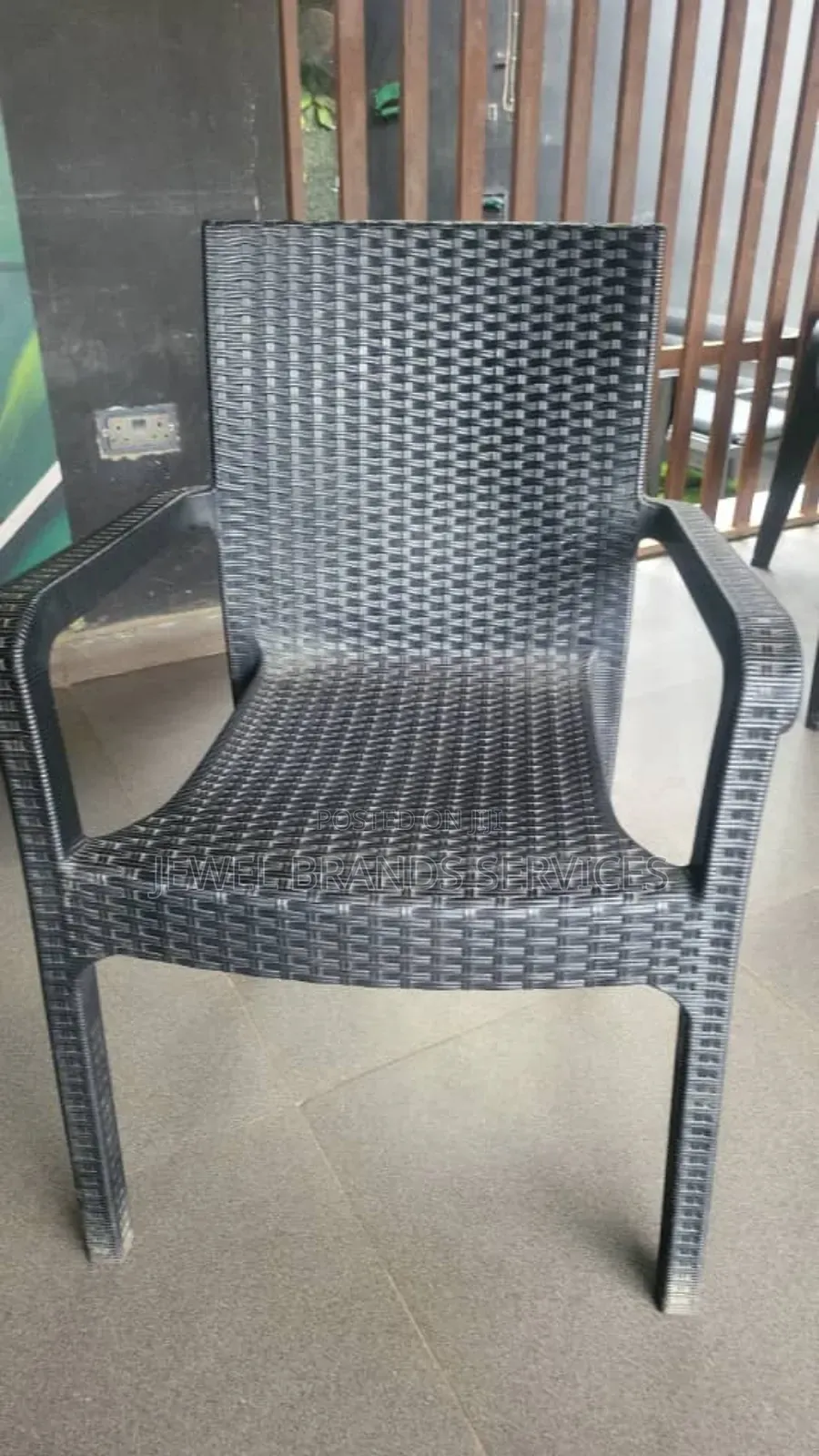 Plastic Restaurant Chair
