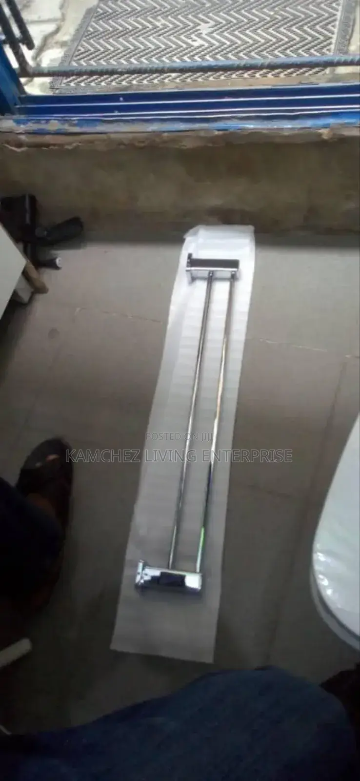 High Quality Antirust Towel Rail–Wall-Mounted, Modern Design