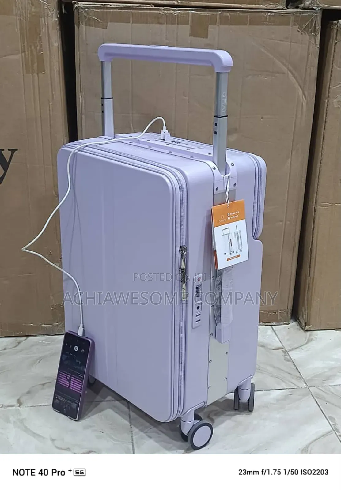 Celebrity Box, With Usb and Tsa Lock 20" Size