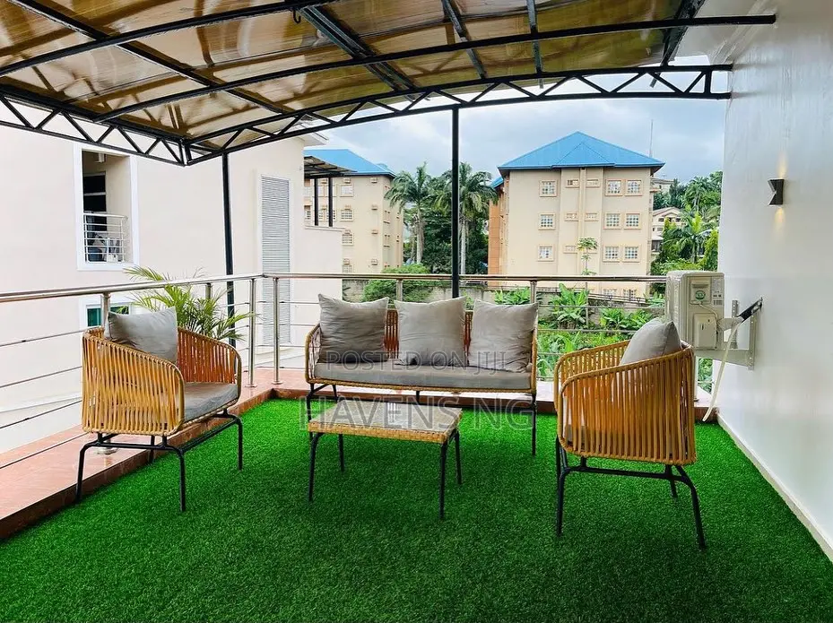 Luxurious 1-Bedroom Penthouse Condo in Maitama, Abuja