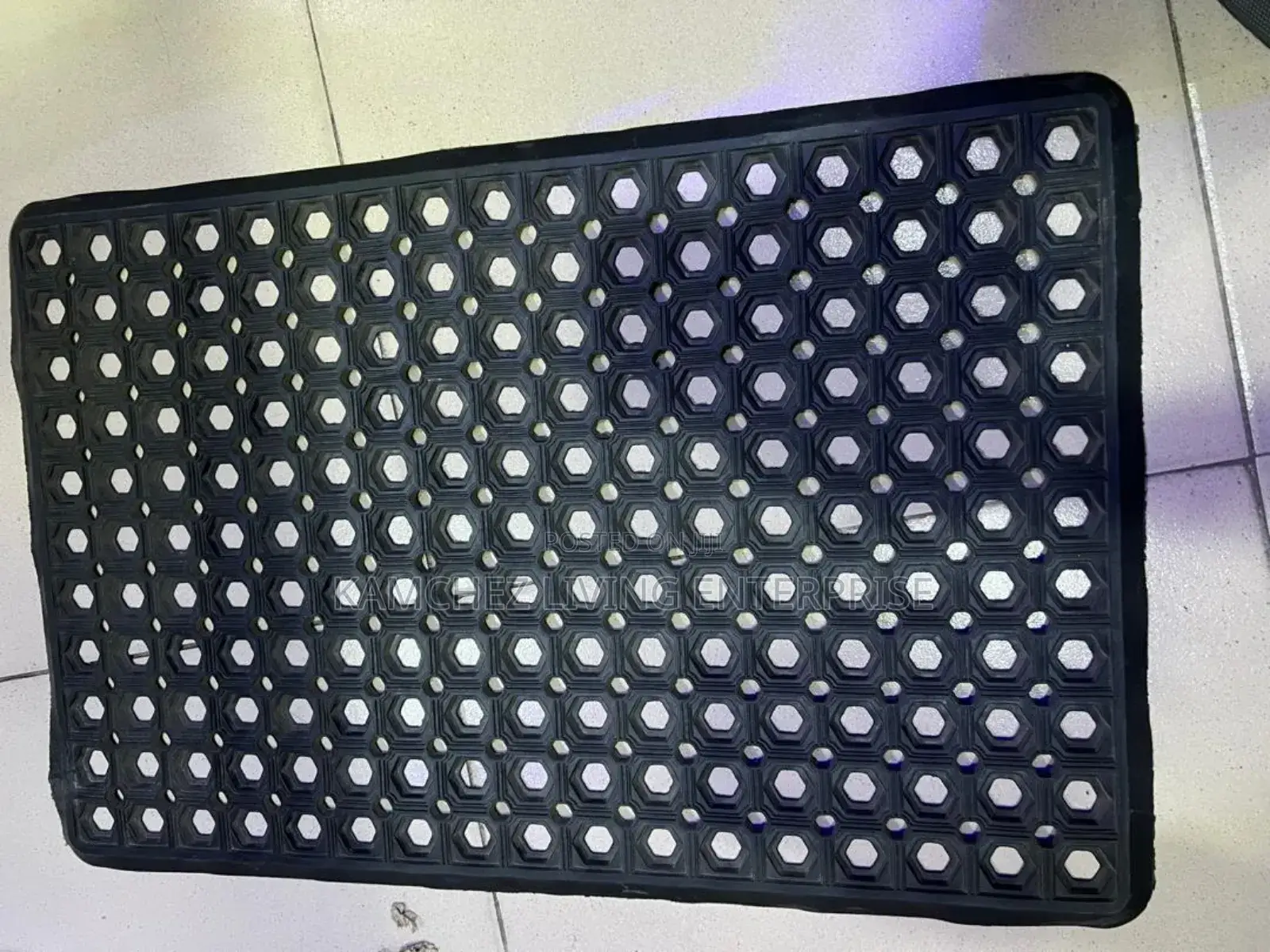Durable Black Rubber Door Mat – Anti-Slip, Easy to Clean