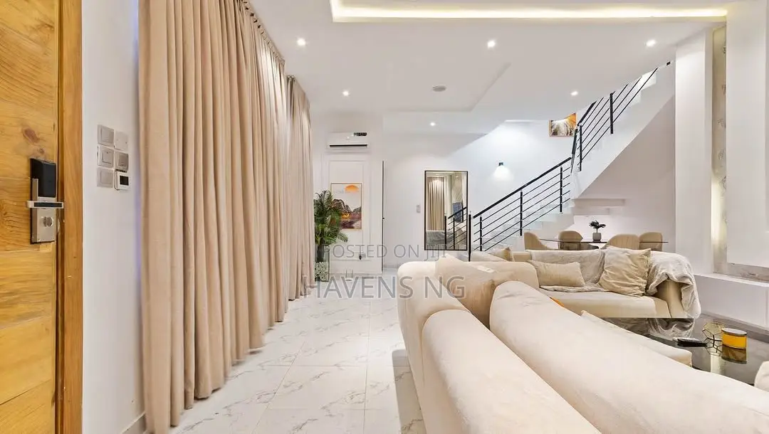Luxury 4-Bedroom Smart Duplex in the Heart of Lekki