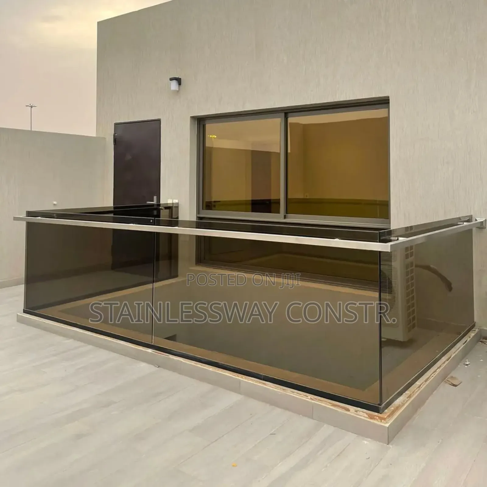 Tinted Tampered Glass Railing GVB
