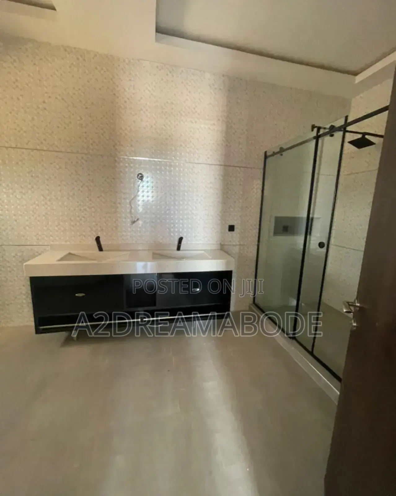 5bdrm Maisonette in Old Ikoyi for rent