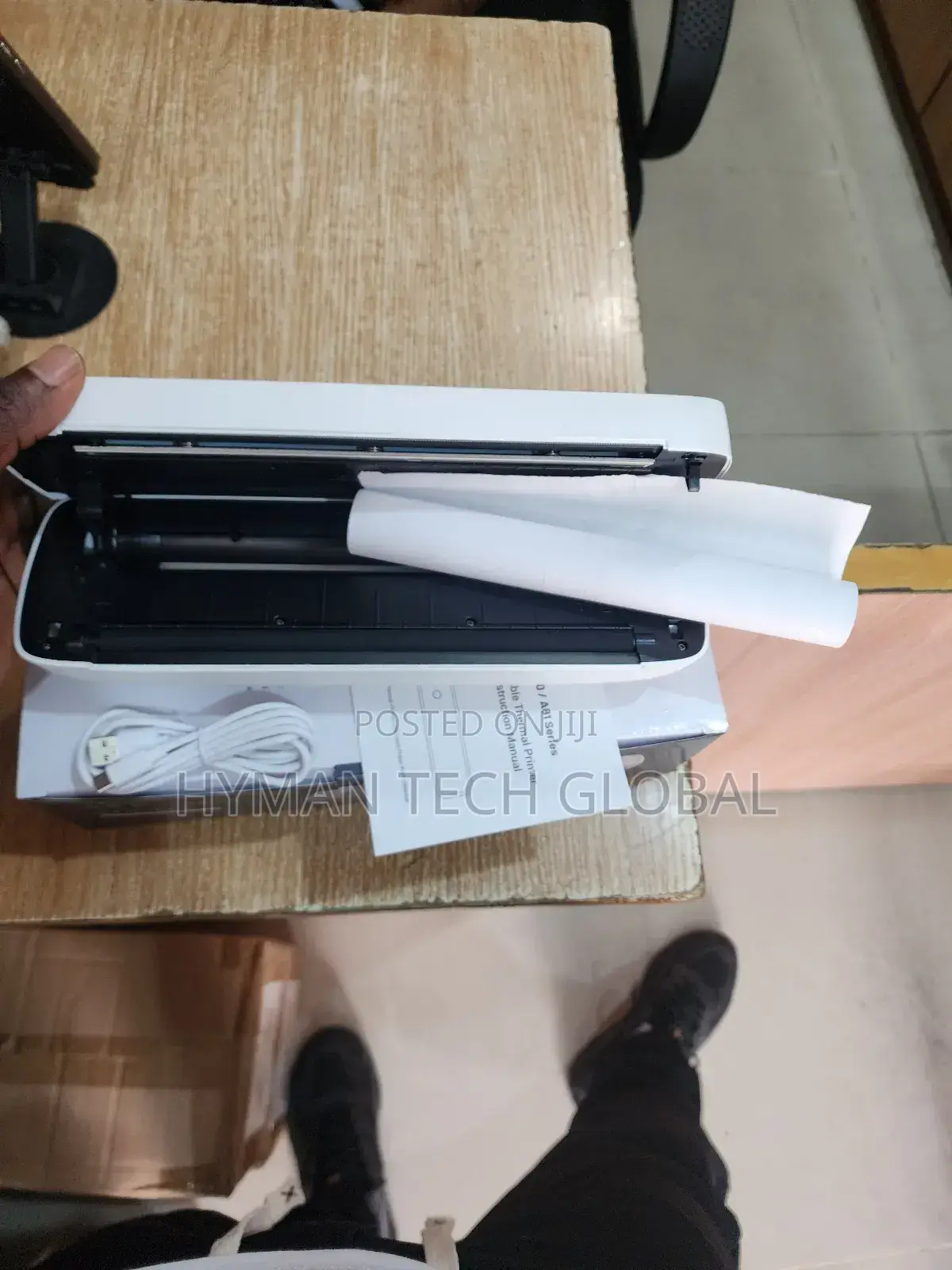 A4 Portable Wireless Rechargeable Office Printer