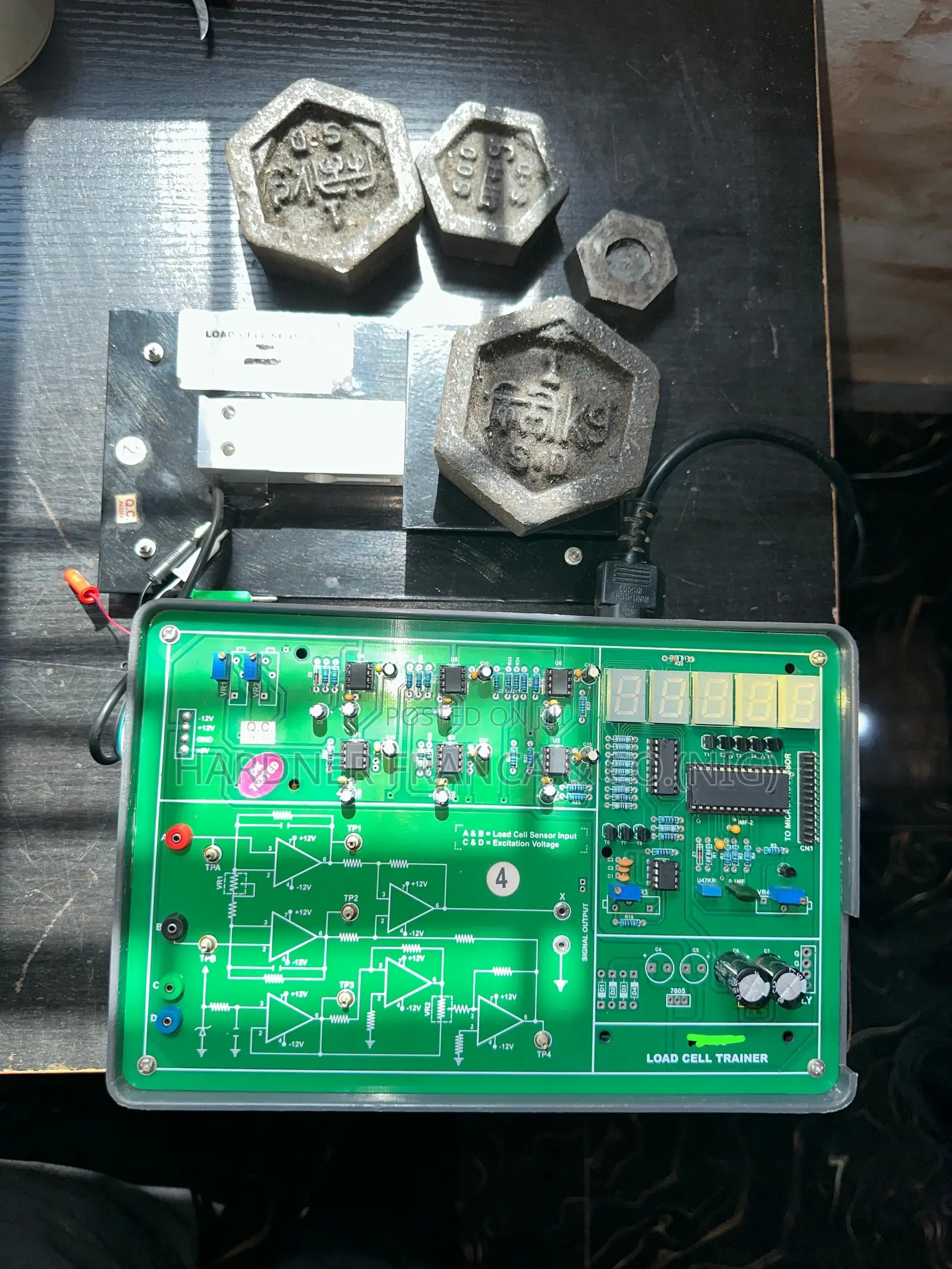 Strain Guage Transducer Instrumentation Trainer
