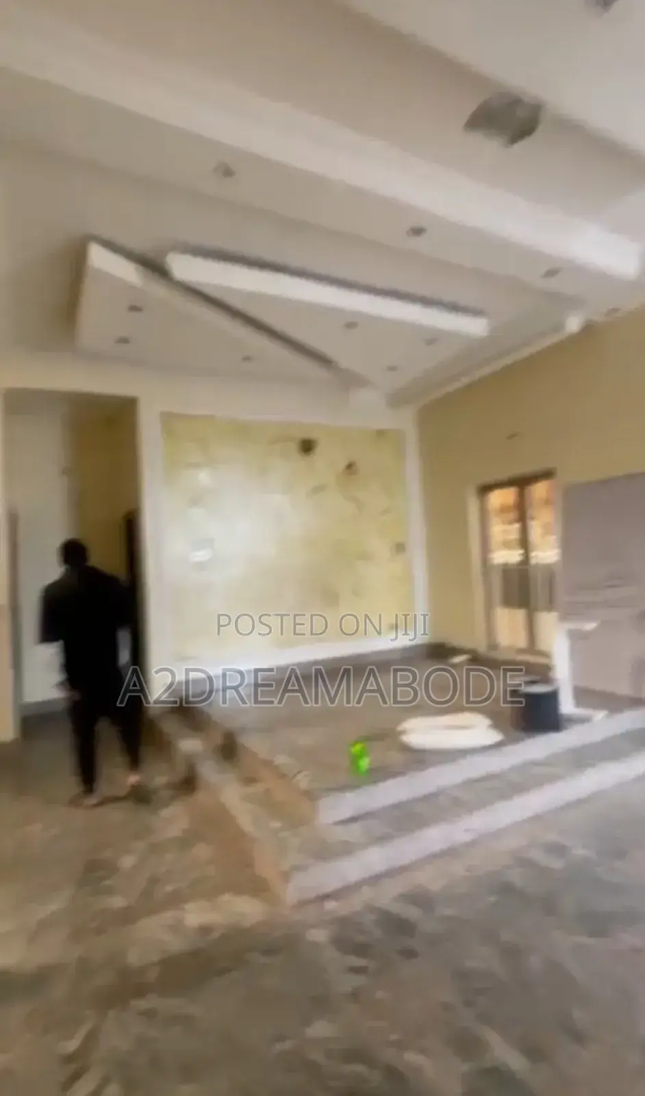 5bdrm Duplex in Magodo Phase 2 for rent