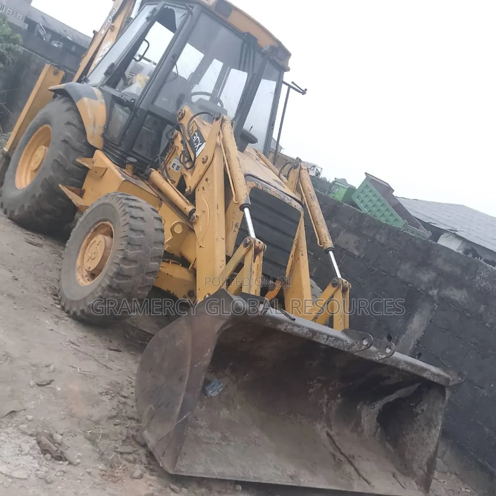 Powerful JCB Backhoe for Sale
