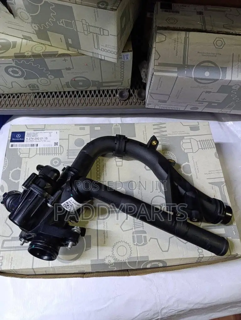 Mercedes Benz Glc300 Engine Coolant  Thermostat Housing