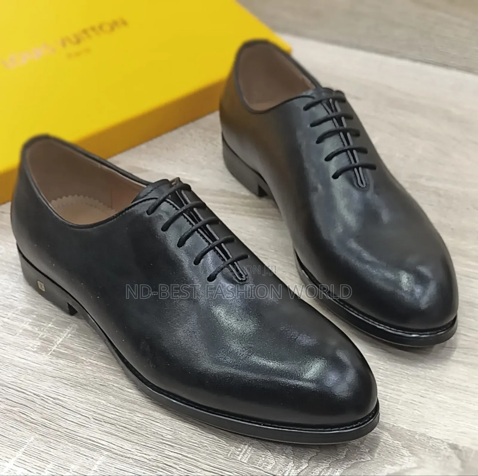 Black Leather Louise Vittuon Shoe