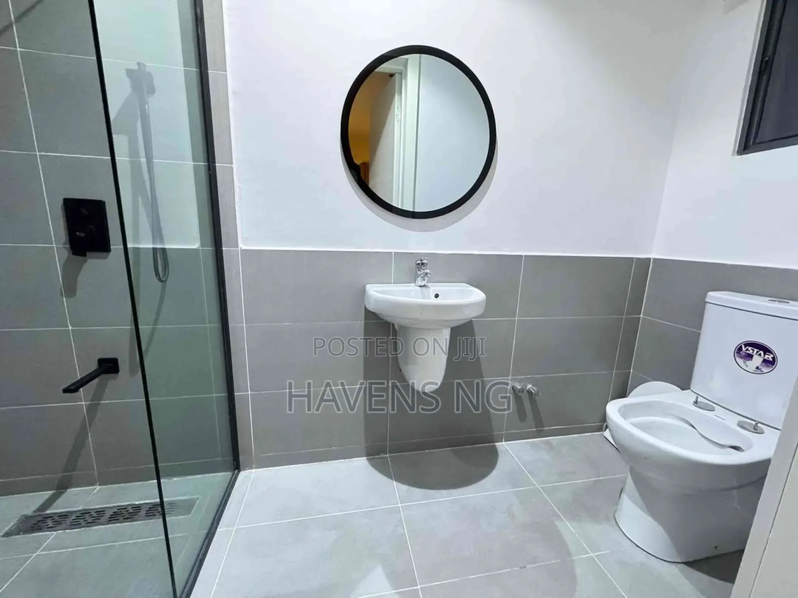 Vineyard: Luxury 3-Bedroom Terrace in Ikate