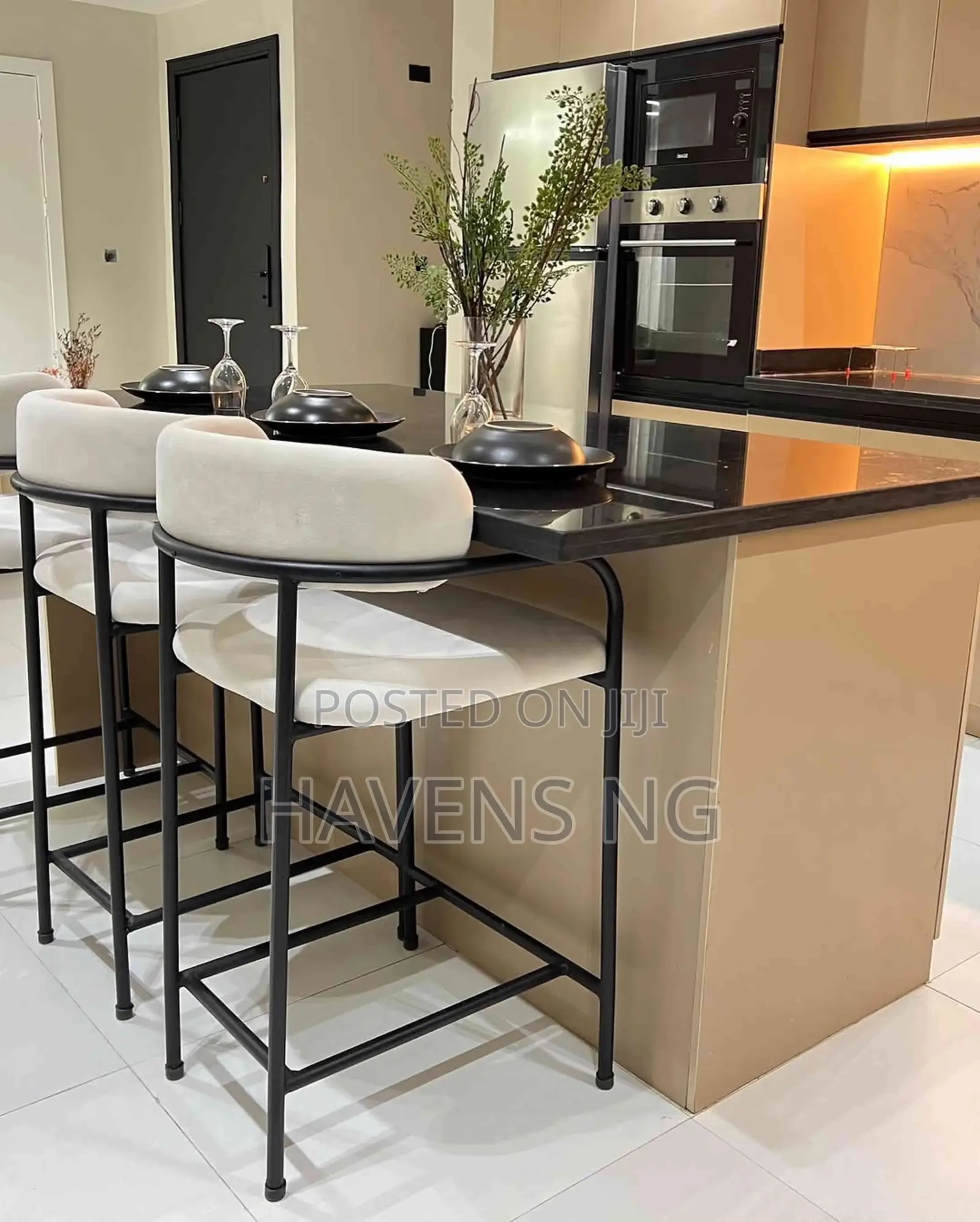 Luxury 2-Bedroom Penthouse in Ikate