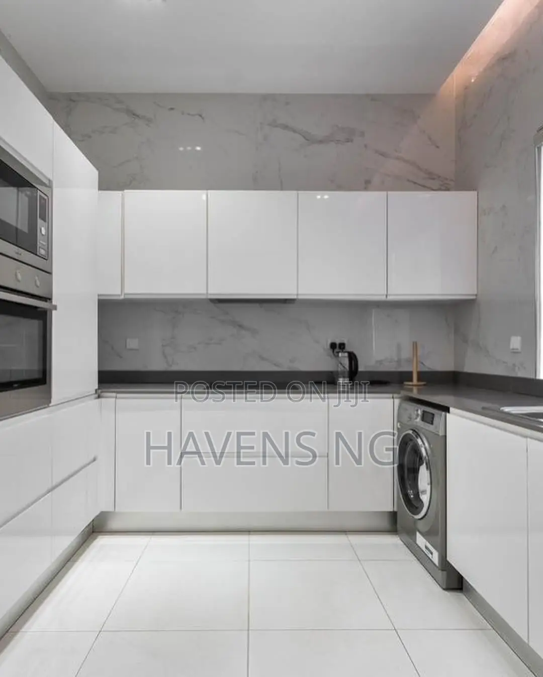 Stunning 2-Bedroom Skyline View Apartment in Lekki Phase 1