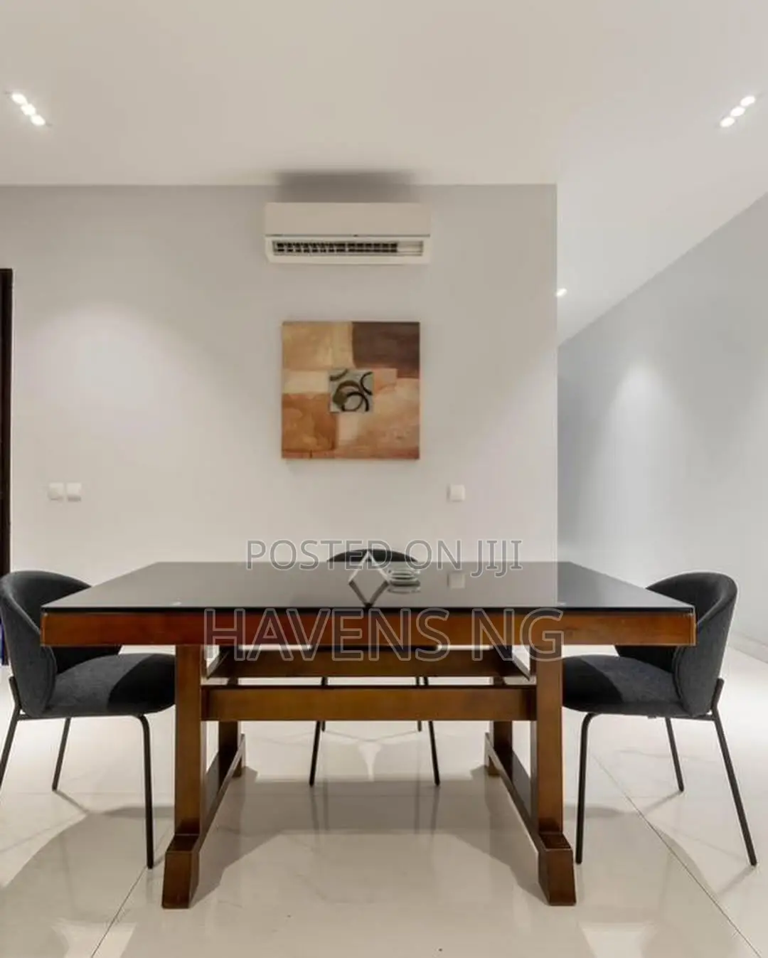 Stunning 2-Bedroom Skyline View Apartment in Lekki Phase 1