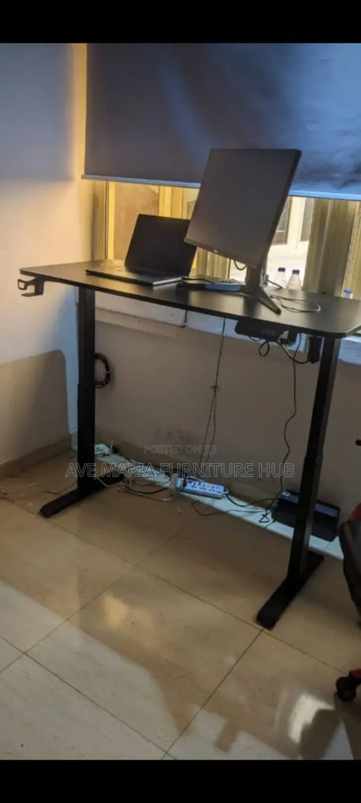 Electric Adjustable Height Desk.