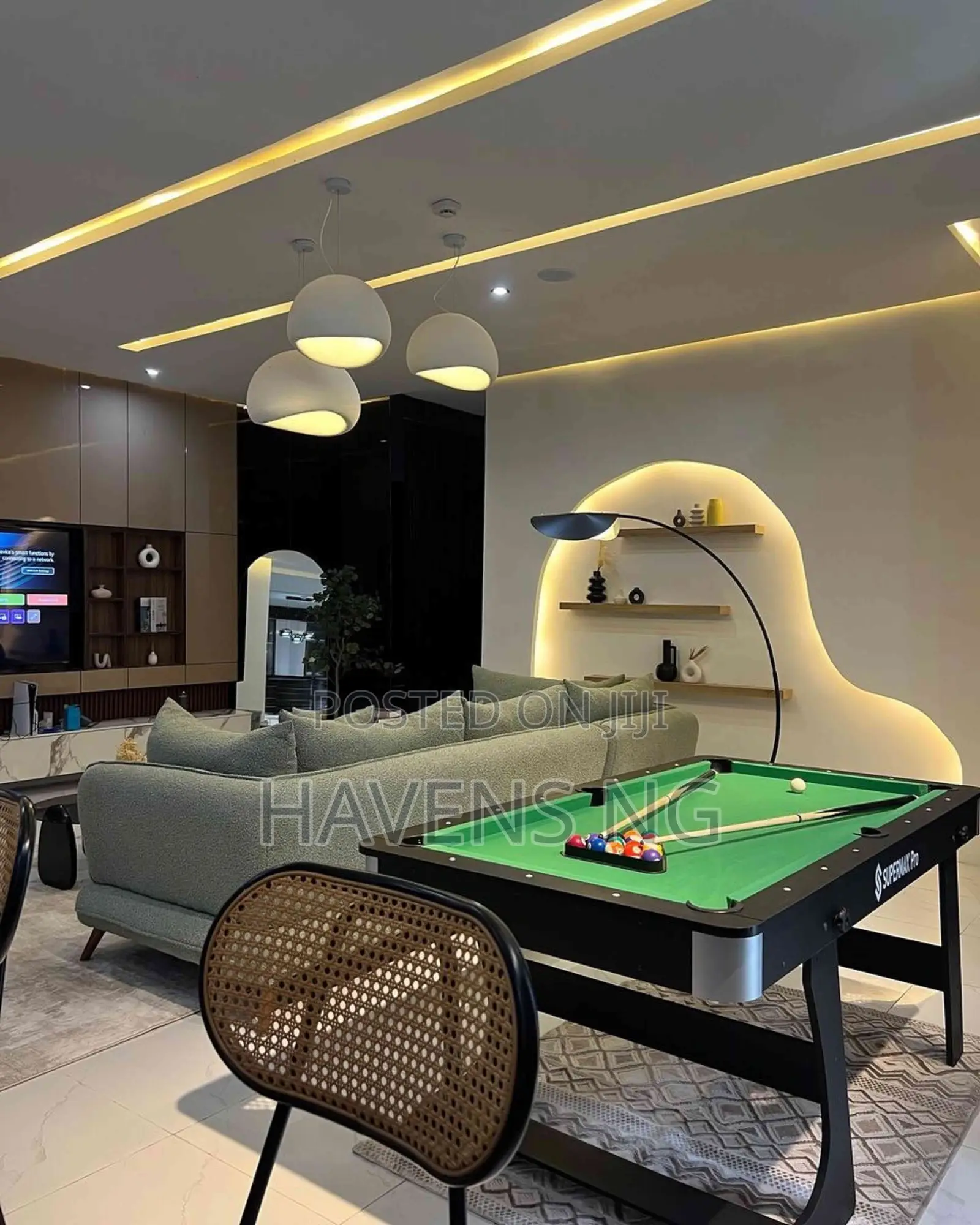 Luxury 2-Bedroom Apartment Available for Shortlet