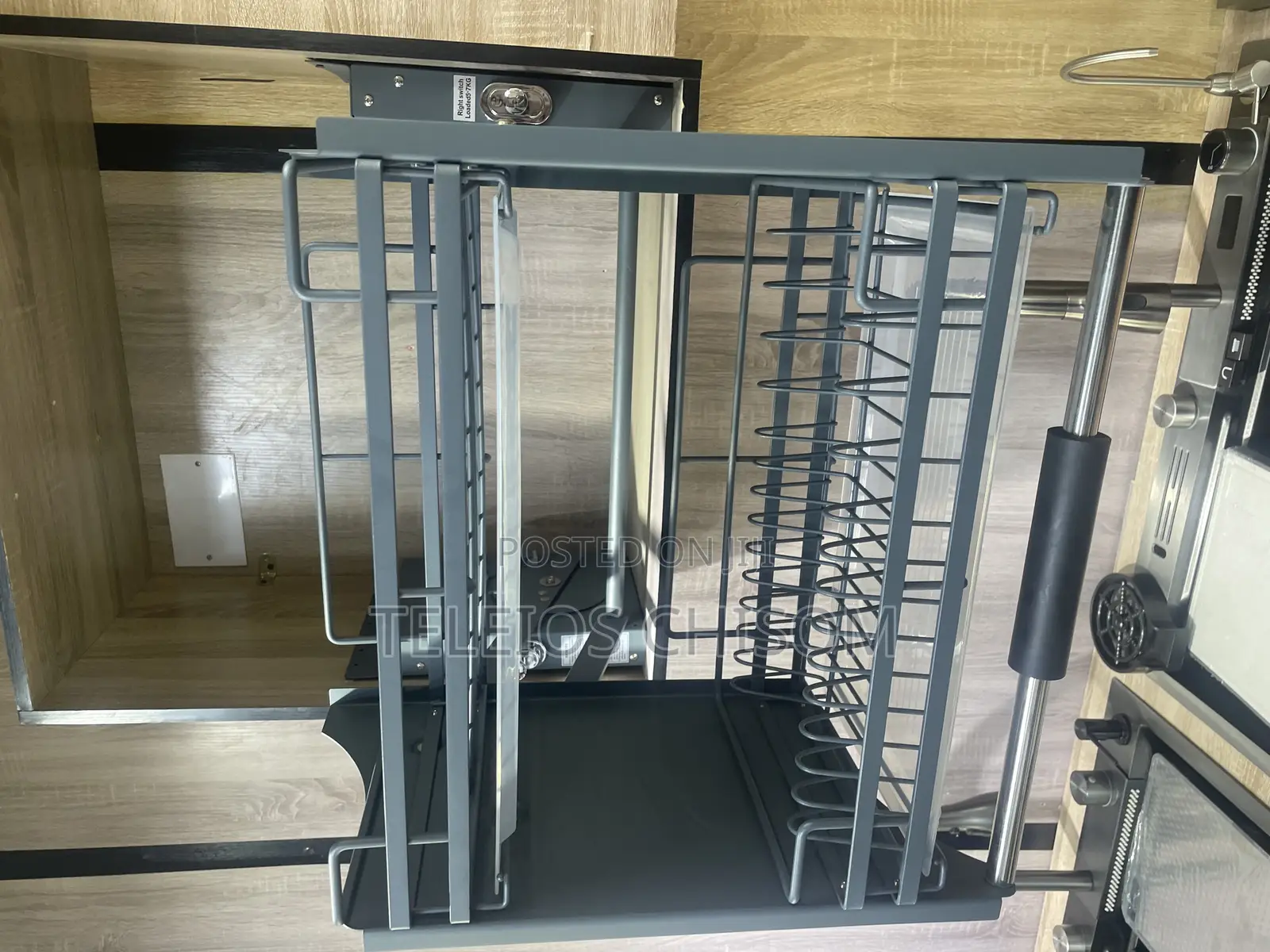 Pull Down Plate Rack