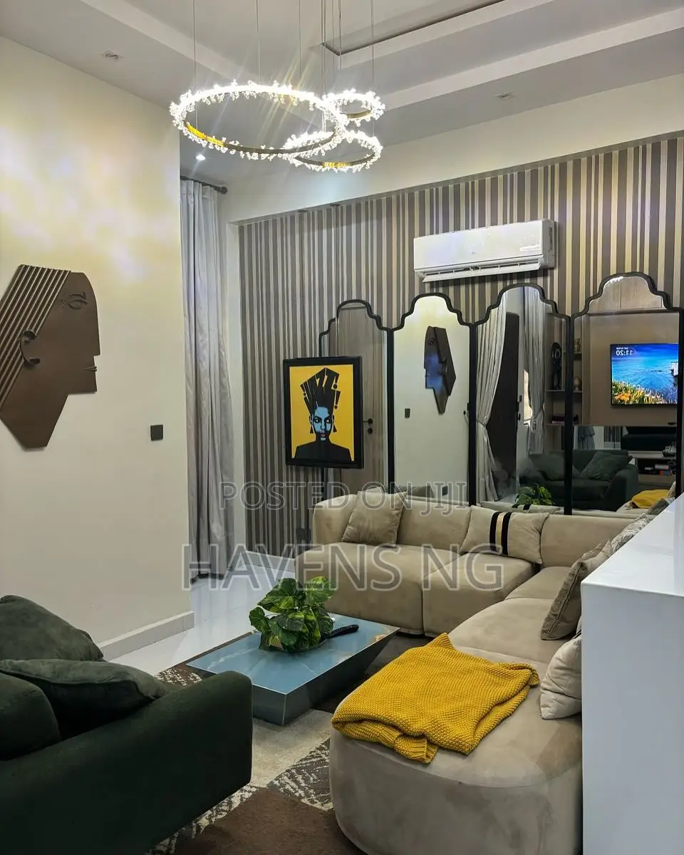 Brand New 1-Bedroom Apartment in Vi