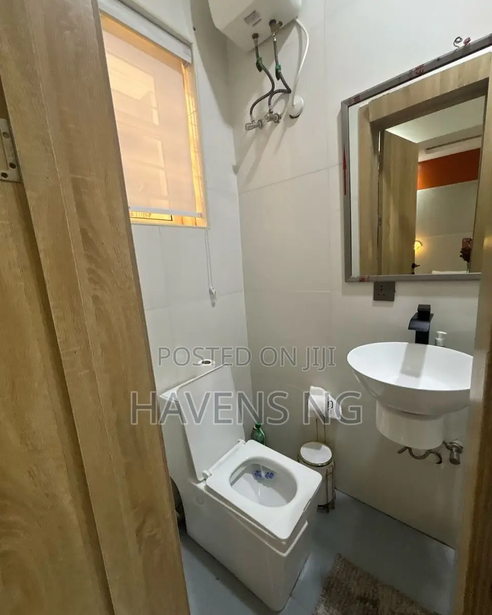 Brand New 1-Bedroom Apartment in Vi