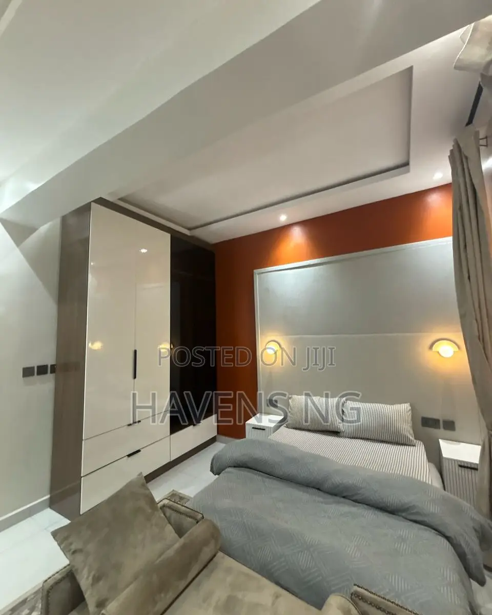 Brand New 1-Bedroom Apartment in Vi
