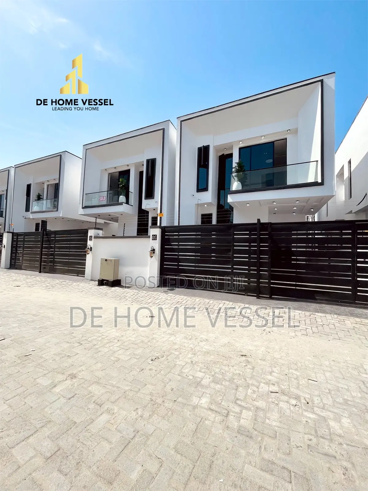 4bdrm Duplex in Ikate for sale