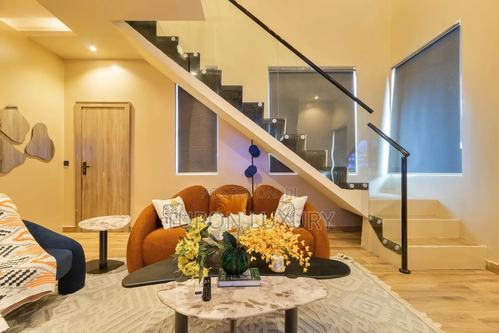 Luxury 1bedroom Loft/Duplex With Pool, Gym and PST