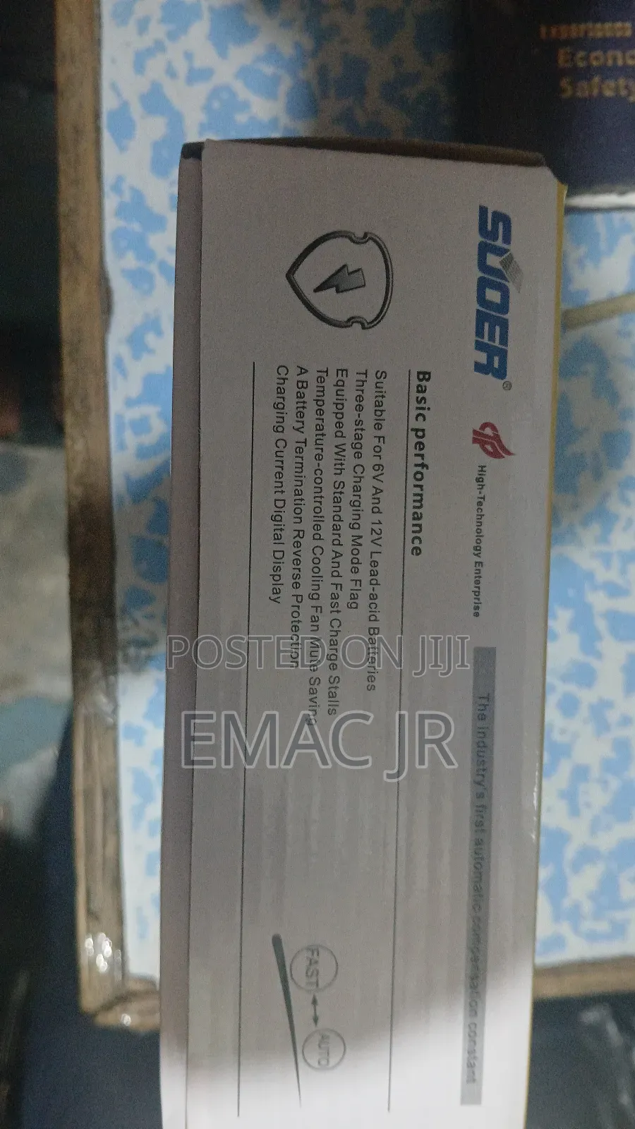Suoer 10a Intelligent Digital Display Charger,