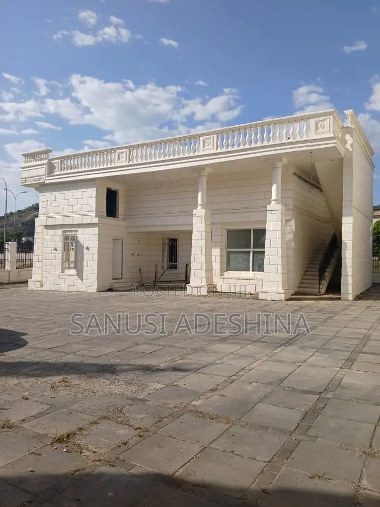 7bdrm Duplex in Katampe Extension,At for sale