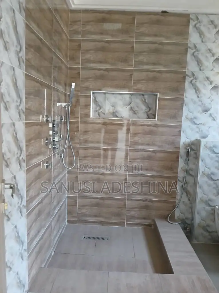 7bdrm Duplex in Katampe Extension,At for sale