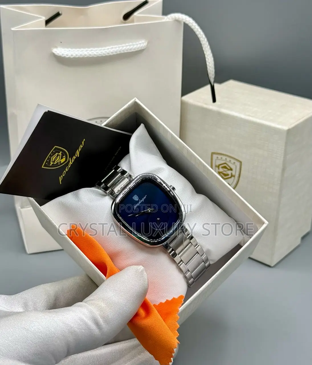 Poedagar Quality Luxury Ladies Wristwatch