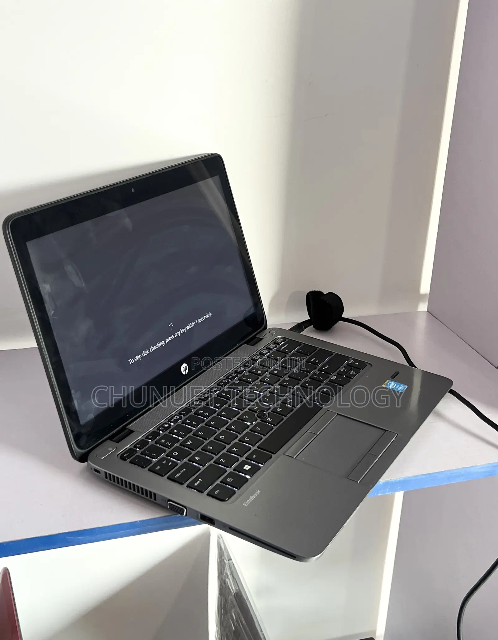 Laptop HP EliteBook 820 G2 8GB Intel Core I7 SSD 256GB