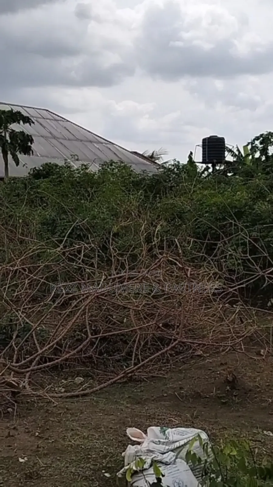 For Sale: 51⁄2 Plots Eneka Link Rd Ph