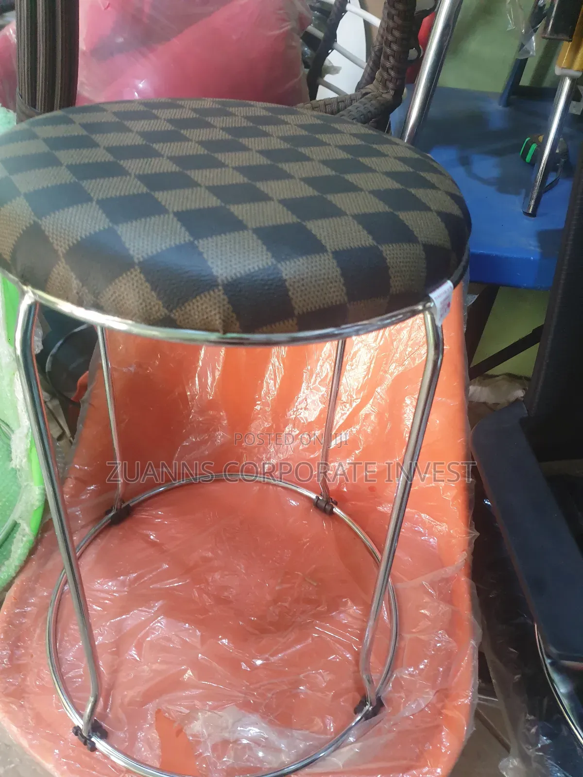Gold Carpets Stool