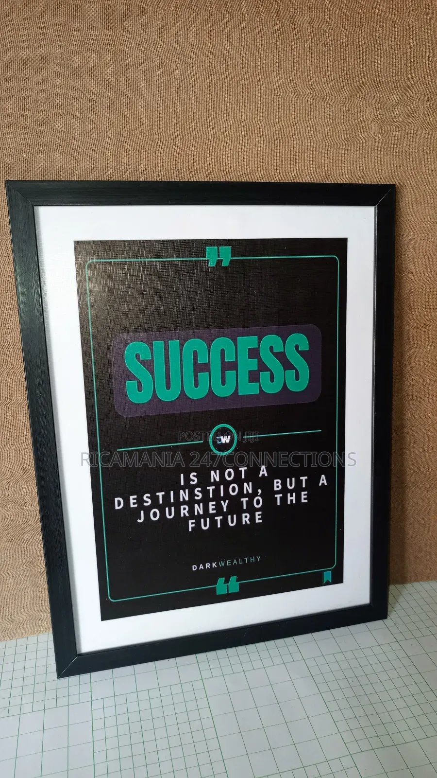 Motivational Quotes on a Photo Frame