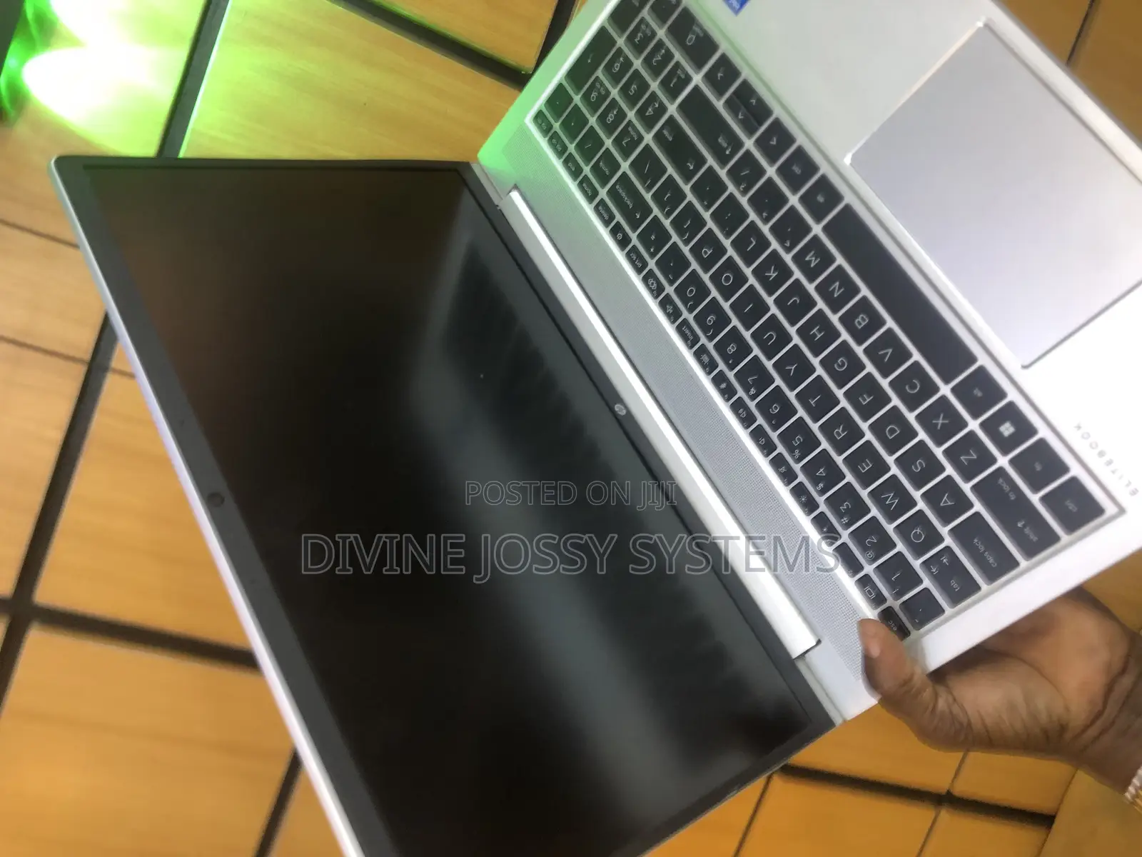 Laptop HP EliteBook 840 10 6GB Intel Core I5 SSD 256GB