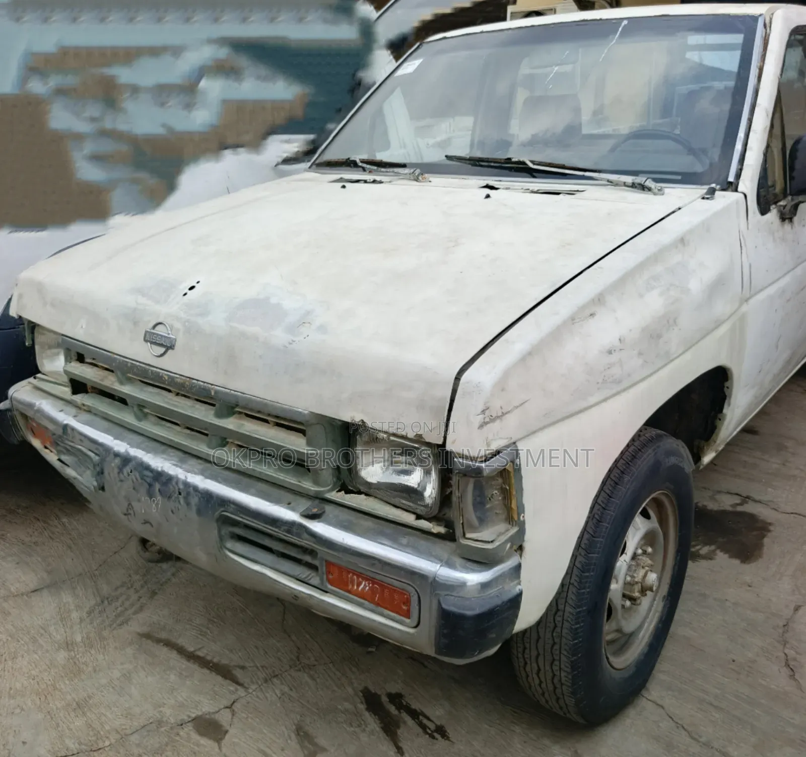 Nissan Pick-Up 1994 White