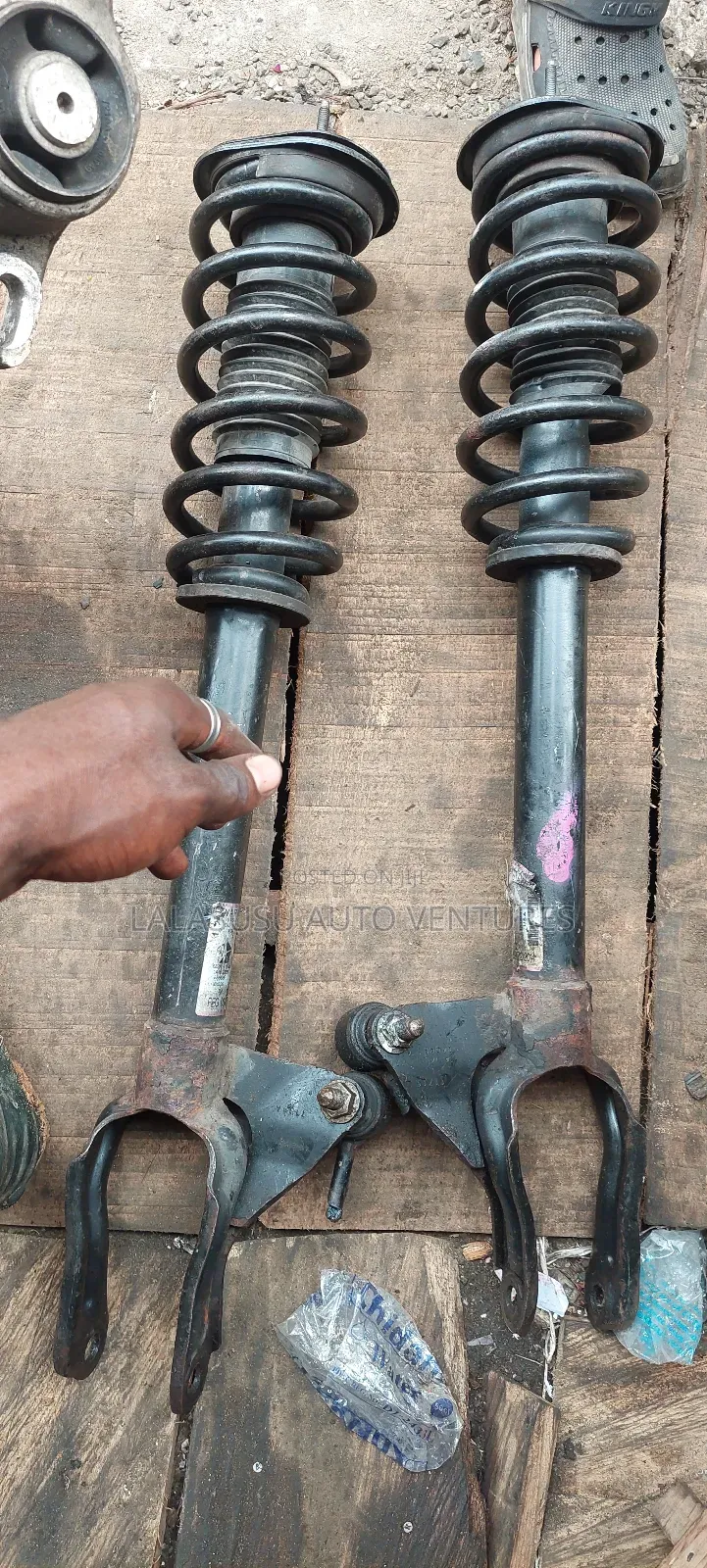 Shock, Driving Shaft and More Cherokee 2015/18