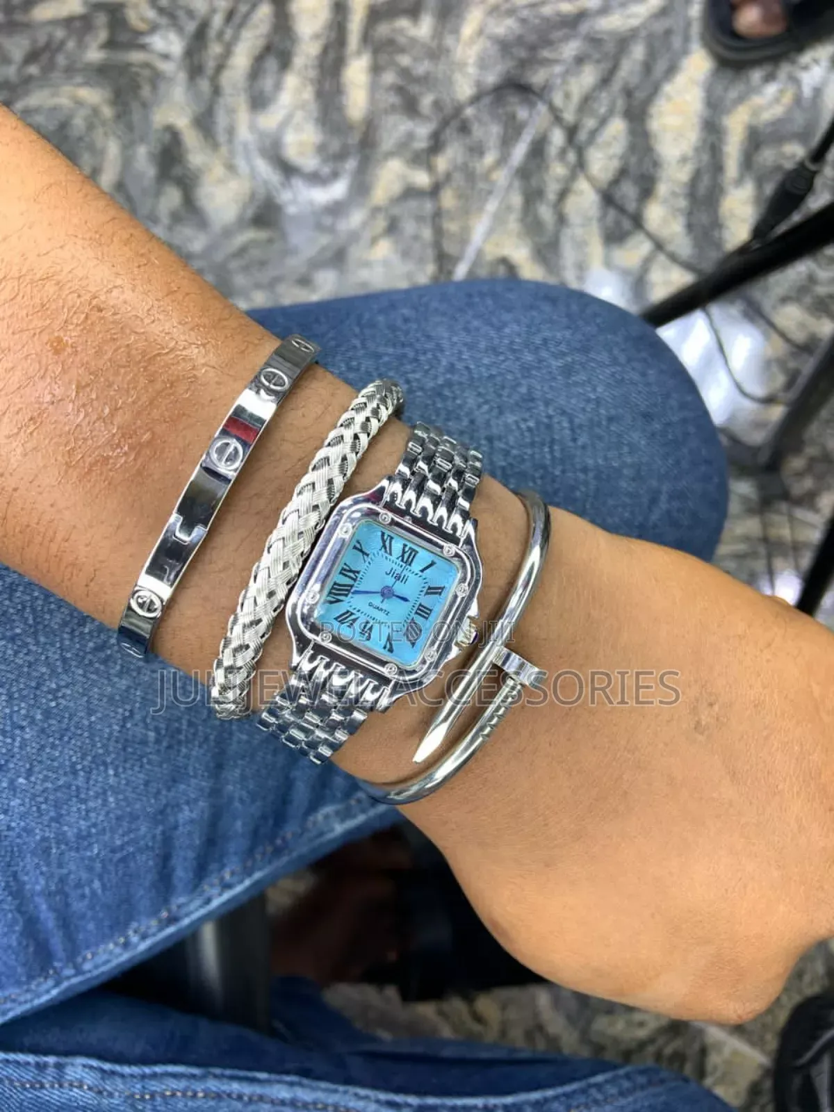 Ladies Bangles, Wristwatch and Box