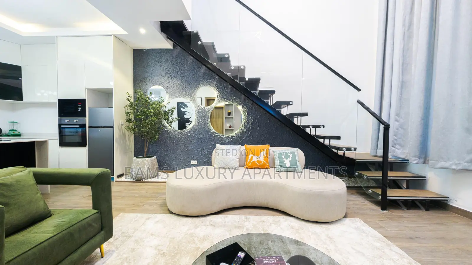 Refined Apartment Luxury 1 Bedroom Maisonette With Pool