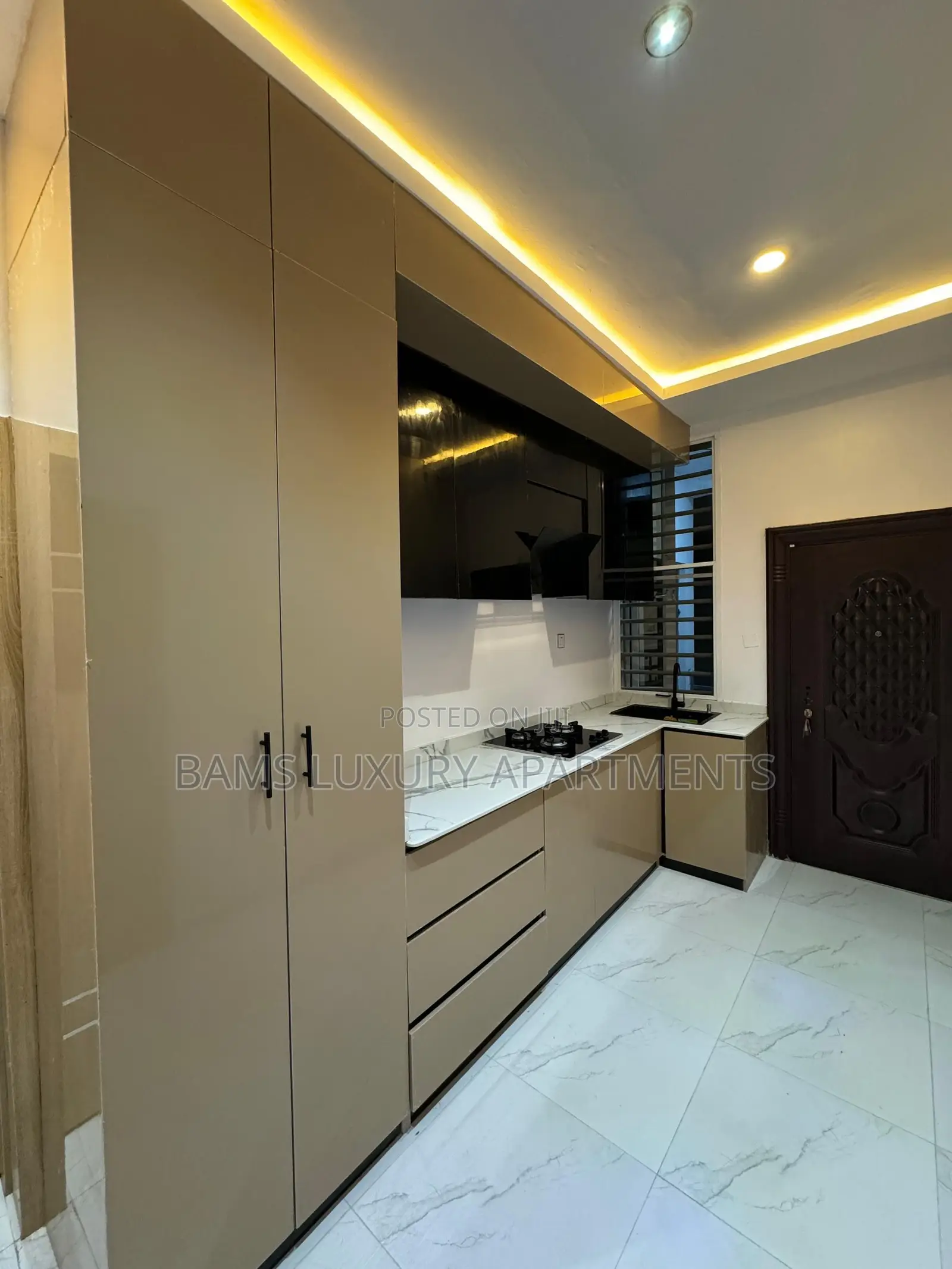 Beautiful 2 Bedroom Apartment With a Private Cinema and Ps5