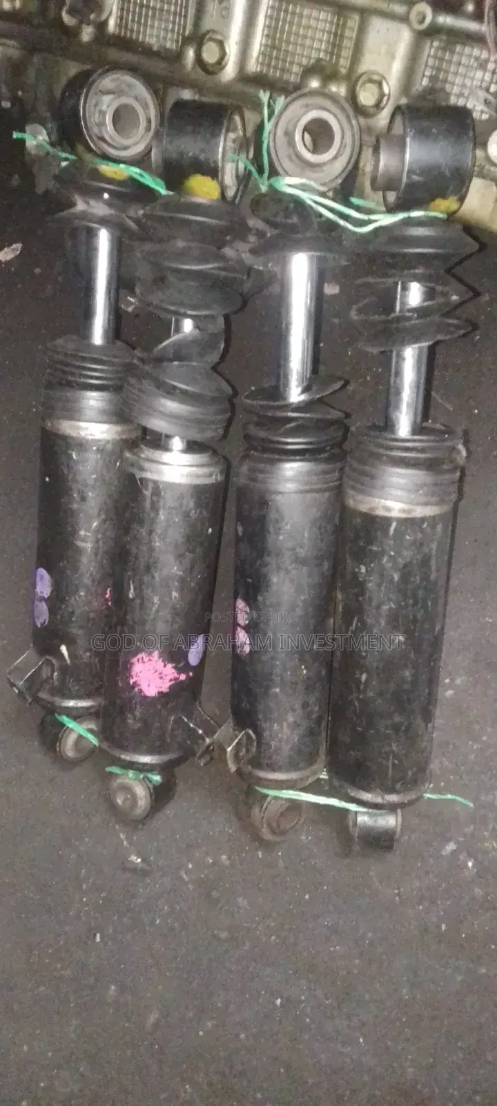 Hyundai Santa Fe Back Shock Absorber 2010