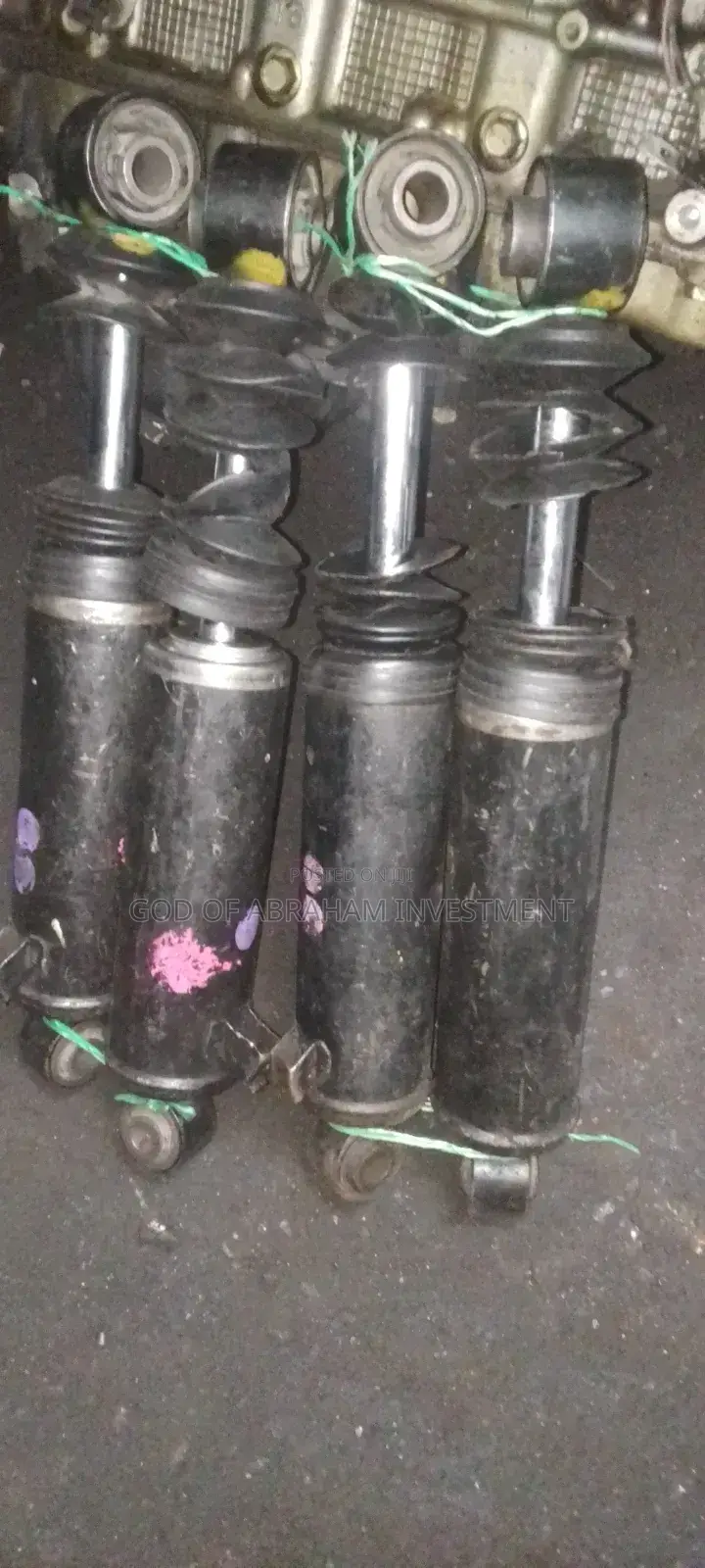 Hyundai Santa Fe Back Shock Absorber 2010