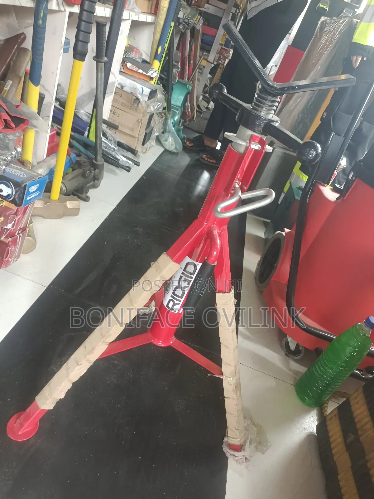 Ridgid Heavy Duty Pipe Stand