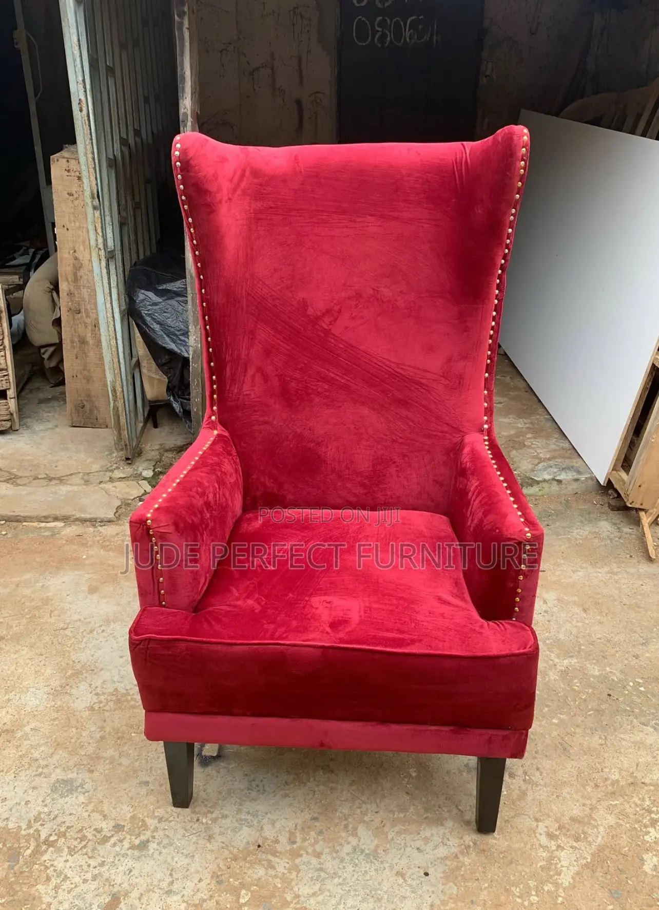 High Standards Quality Single Seater Chair Made of Fabric